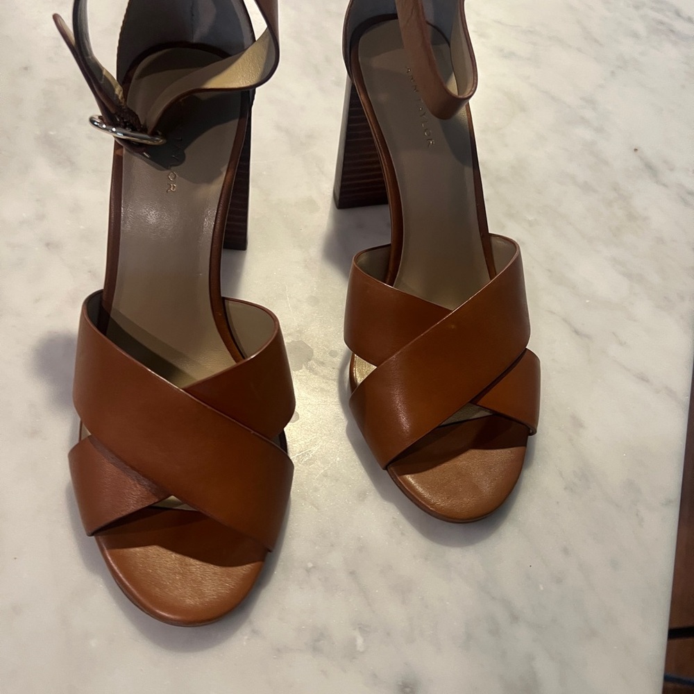 Ann Taylor Liya Leather Block Heeled Sandals sz 6 NWT in original box - Picture 10 of 12